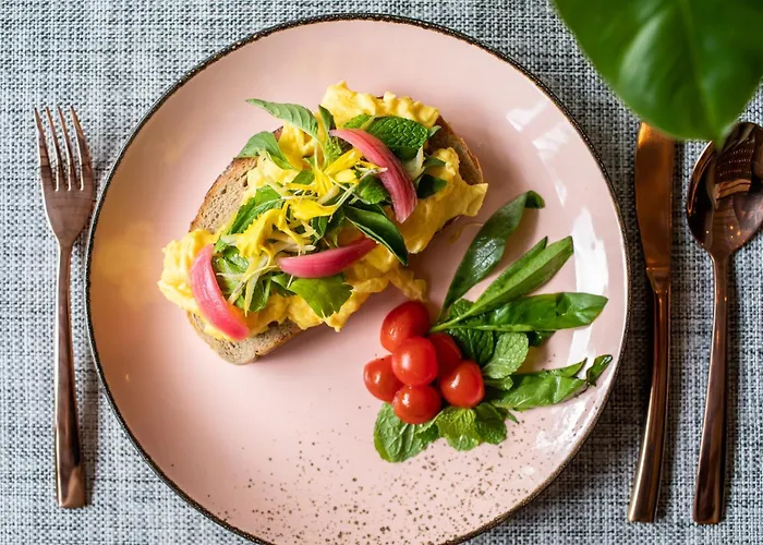 Alojamento de Acomodação e Pequeno-almoço Pinkprivate Balangan - For Cool Adults Only 4*