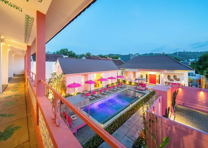 Pinkprivate Balangan - For Cool Adults Only Alojamento de Acomodação e Pequeno-almoço
