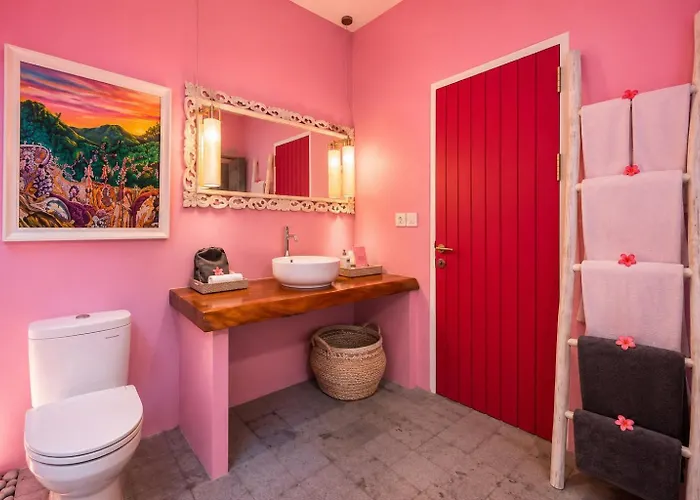 ベッド・アンド・ブレックファスト Pinkprivate Balangan - For Cool Adults Only
