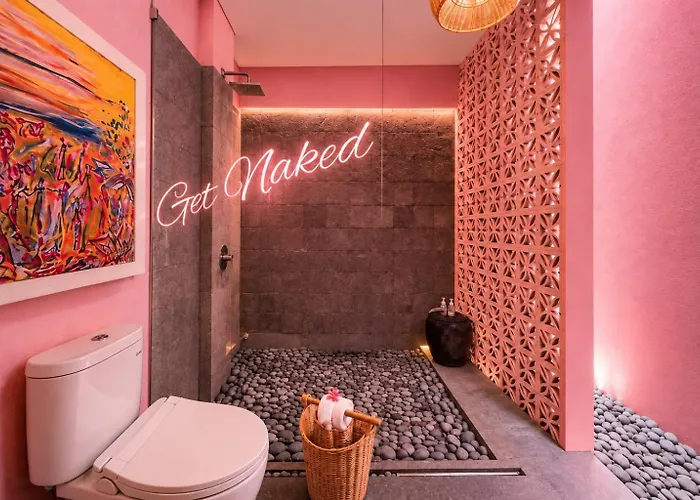 Pinkprivate Balangan - For Cool Adults Only ベッド・アンド・ブレックファスト 4*